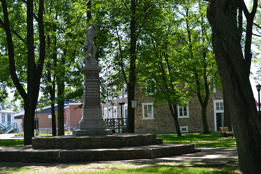 Cet été, partez à la découverte de SaintDenissurRichelieu Tourisme