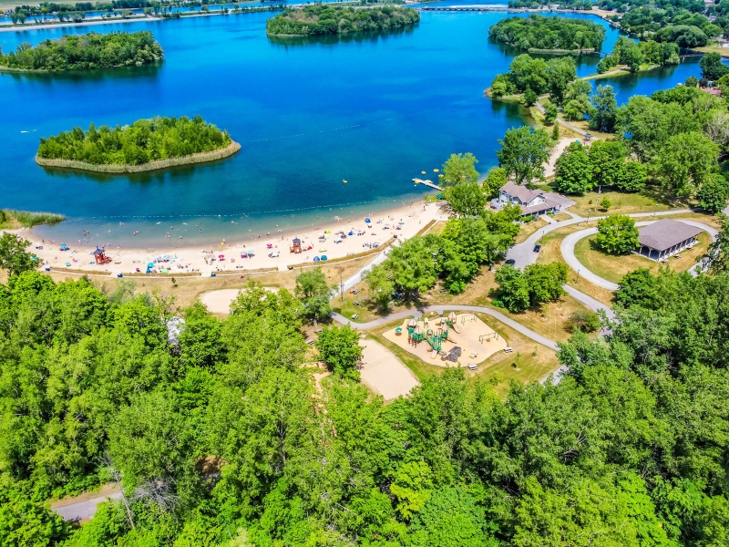  Parc et plage du Parc régional des Îles-de-Saint-Timothée