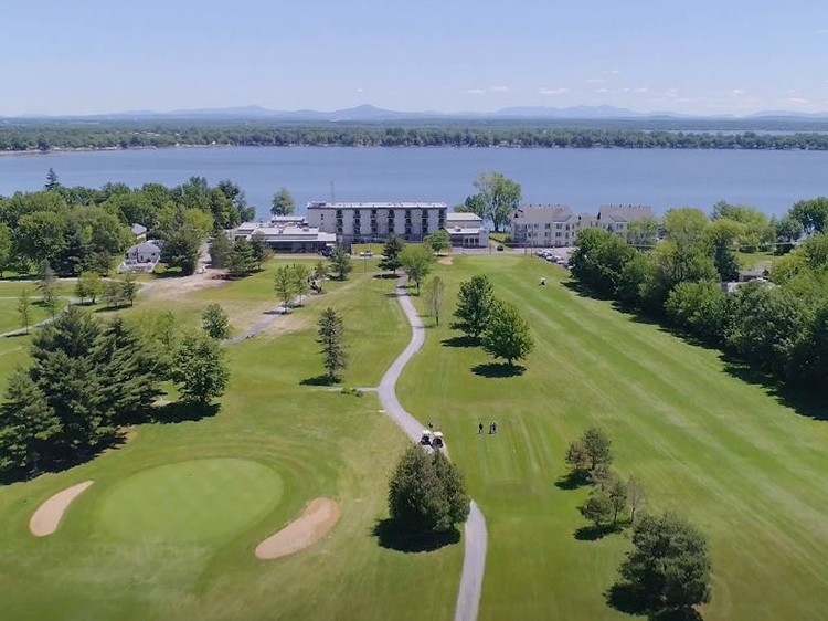 La cache du Lac Champlain